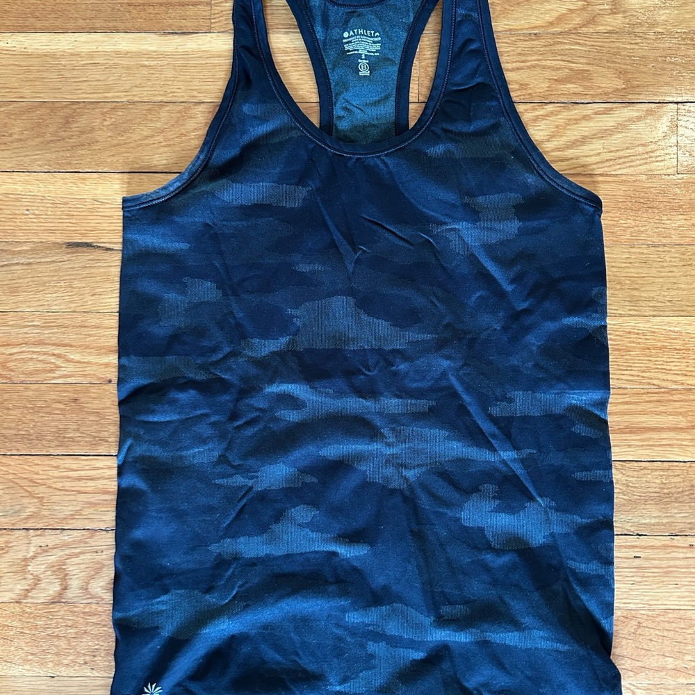 Athleta Black and Gray Camo Tank Size S